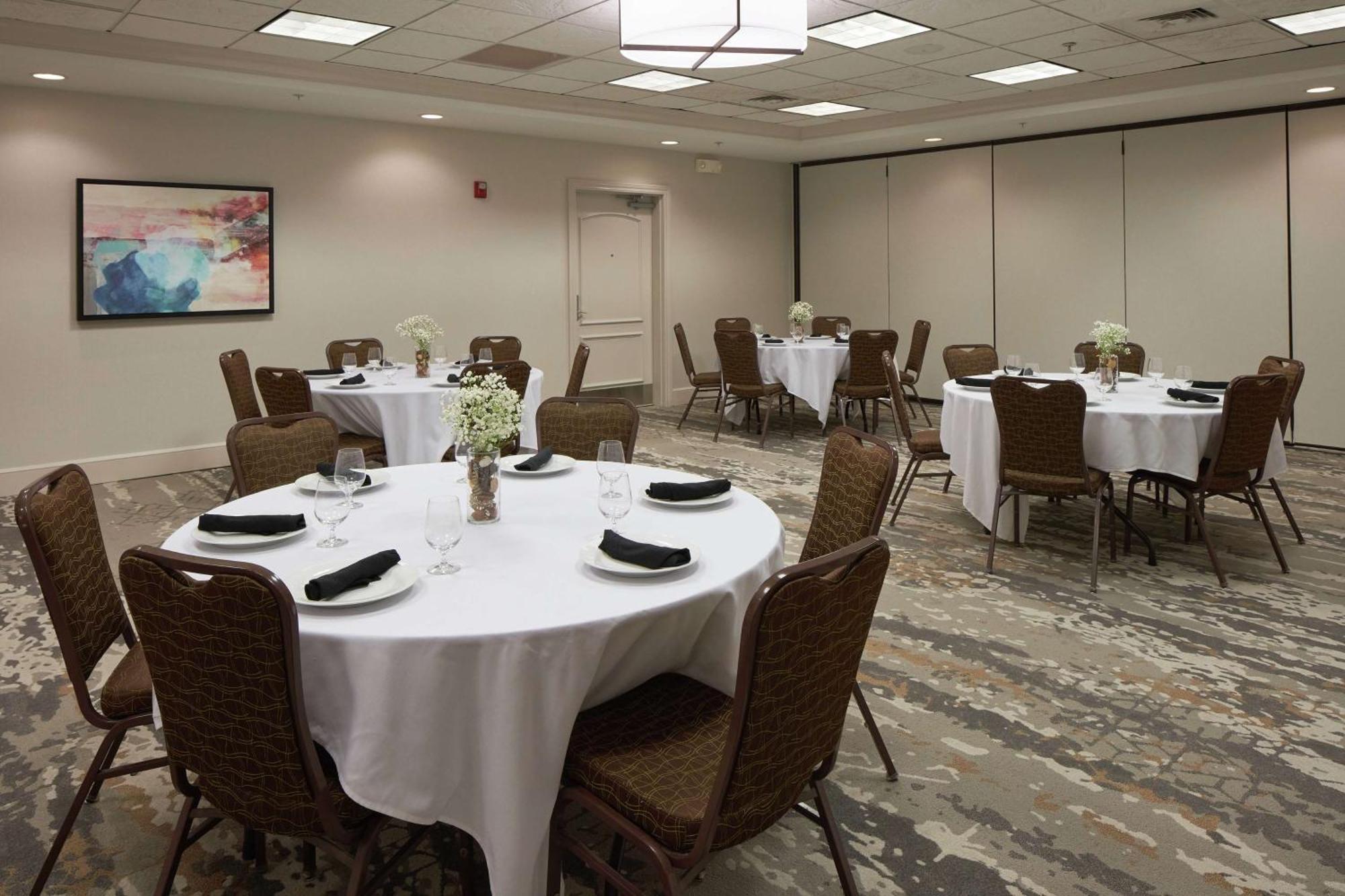 Hilton Garden Inn Evansville Eksteriør billede